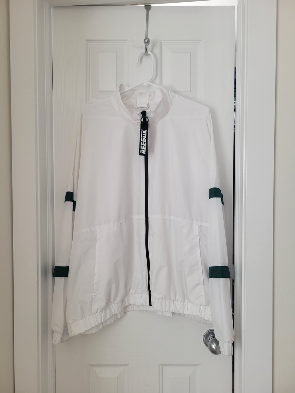 Reebok White Windbreaker Jacket with Green Accents Size 3XL